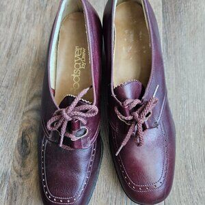 Leather brown loafer heels Footsaver by Drew women's size 7